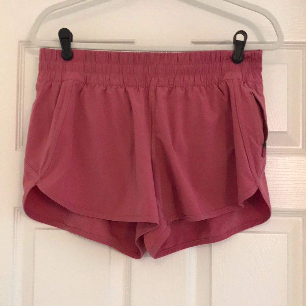 Lululemon Tracker shorts